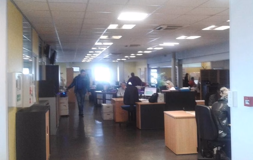 Correos abrirá por las tardes en su oficina de Santoña